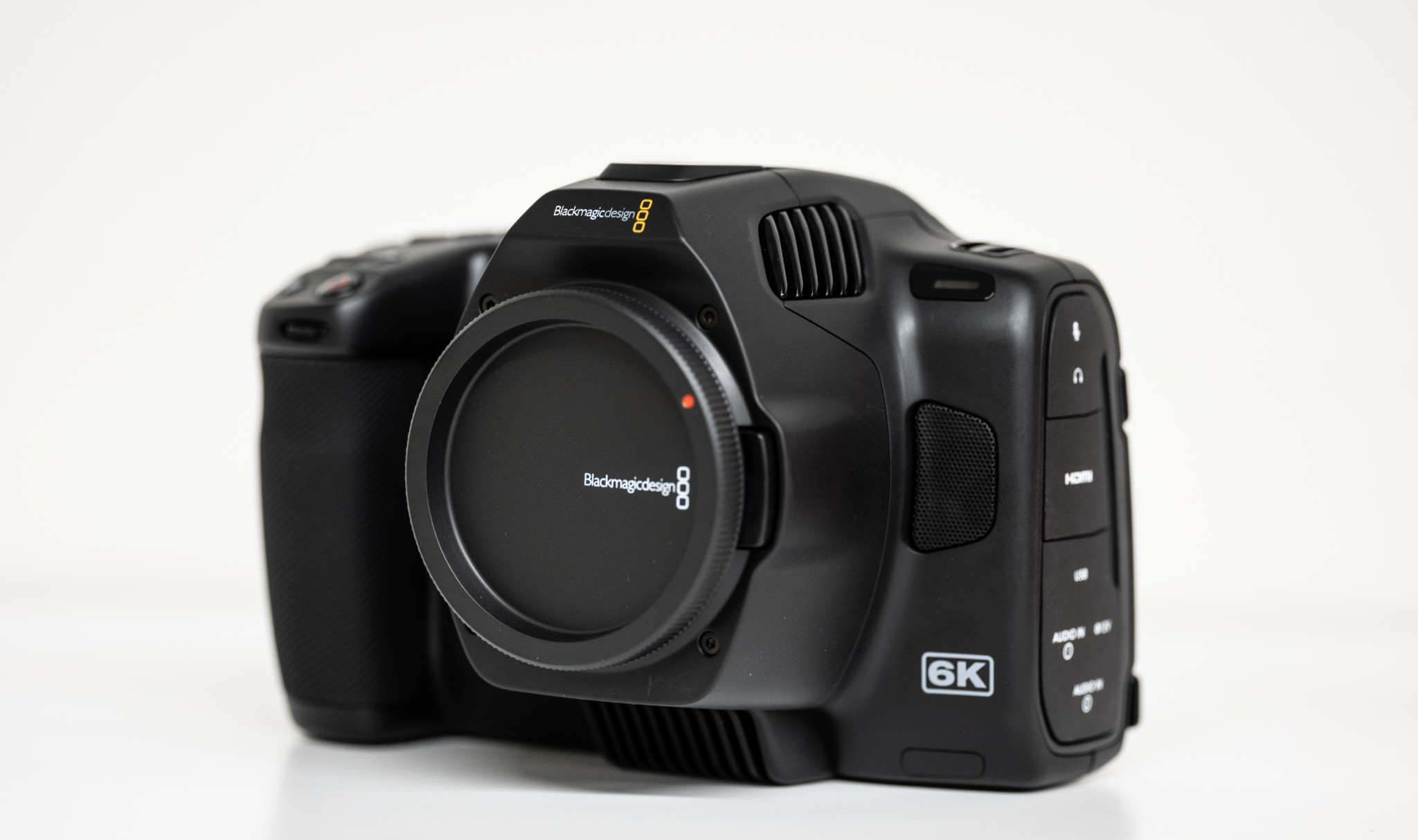 Blackmagic Pocket Cinema Camera 6K Pro 販売開始